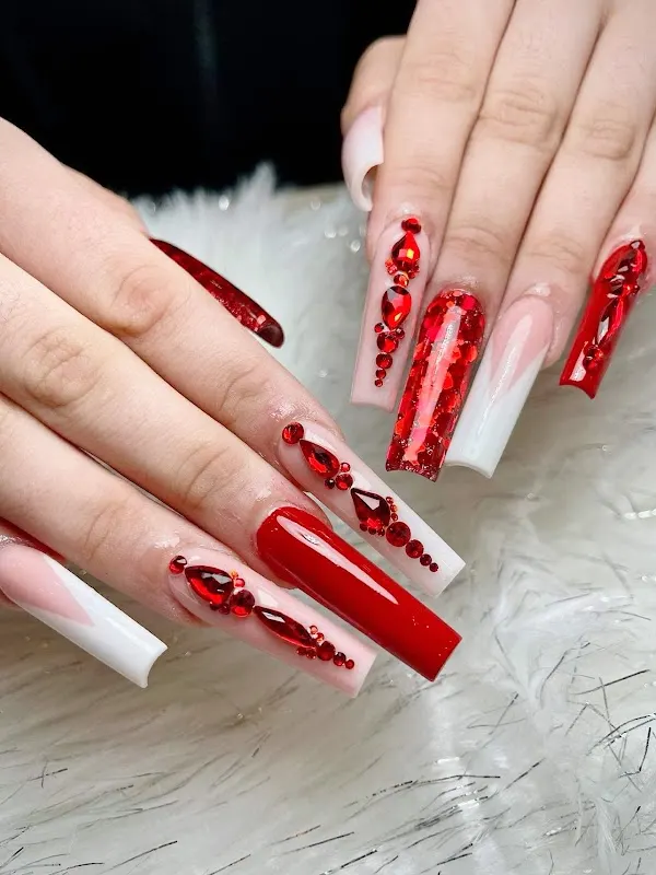 Rex Nails & Lashes Vancouver — Nail salon in Vancouver